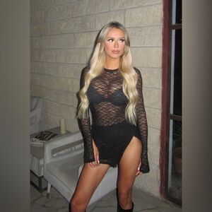 NWT FASHION NOVA DREAMY LACE BODYSUIT SKIRT SET